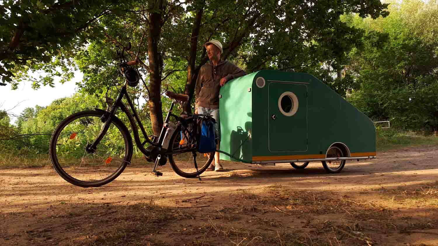 CAMPERMARCO - mit dem Fahrradwohnwagen durch die Natur